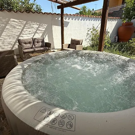 公寓 Way To The Sea - With Garden & Hot Tub