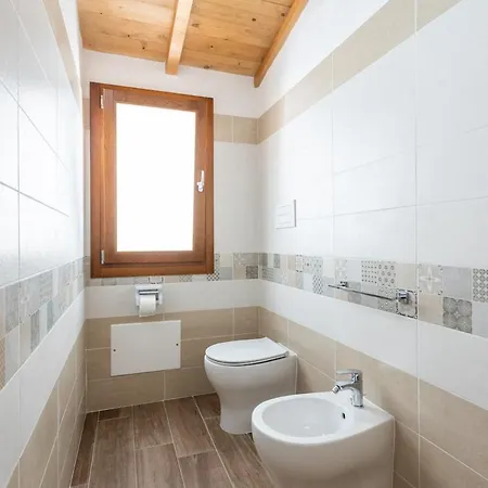 Way To The Sea - With Garden & Hot Tub Apartament *